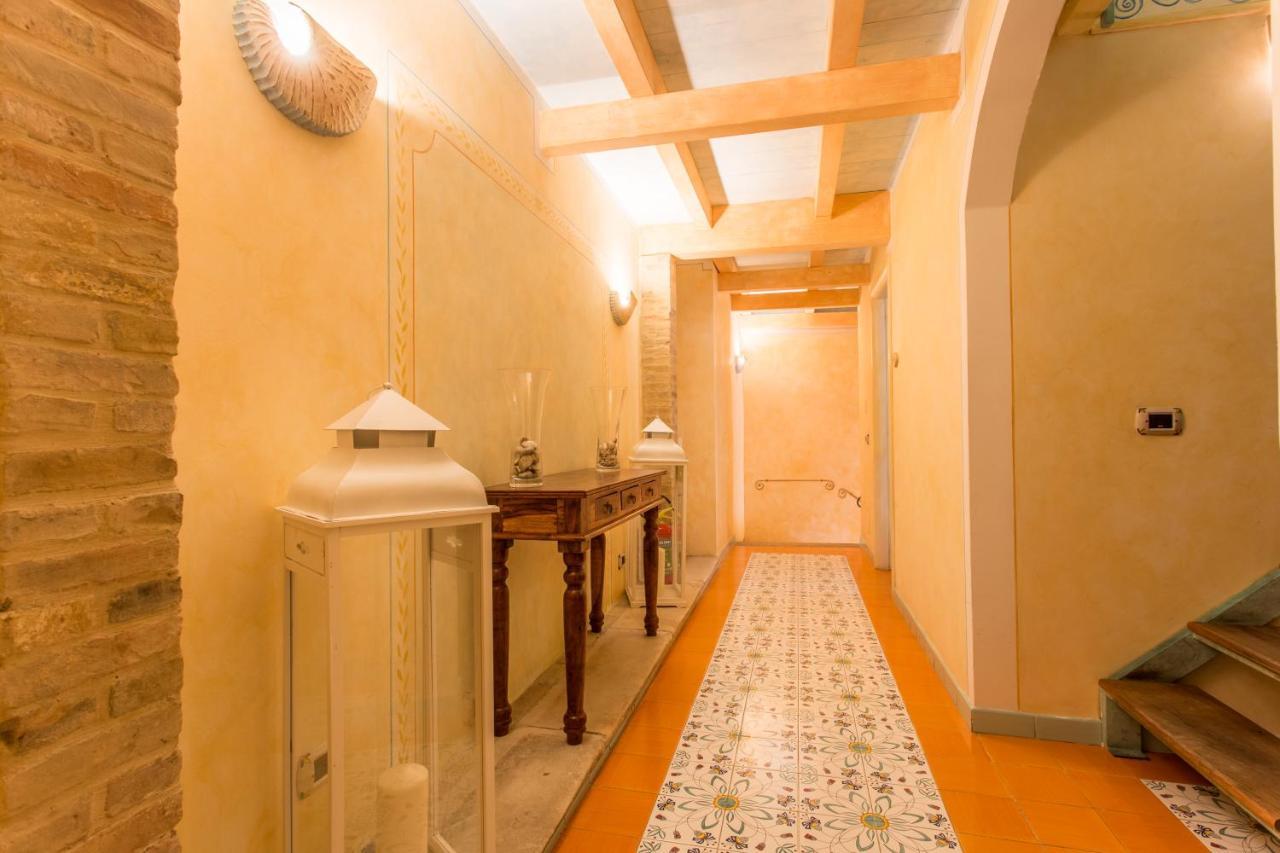 Residenza Sveva Bed & Breakfast Termoli Luaran gambar