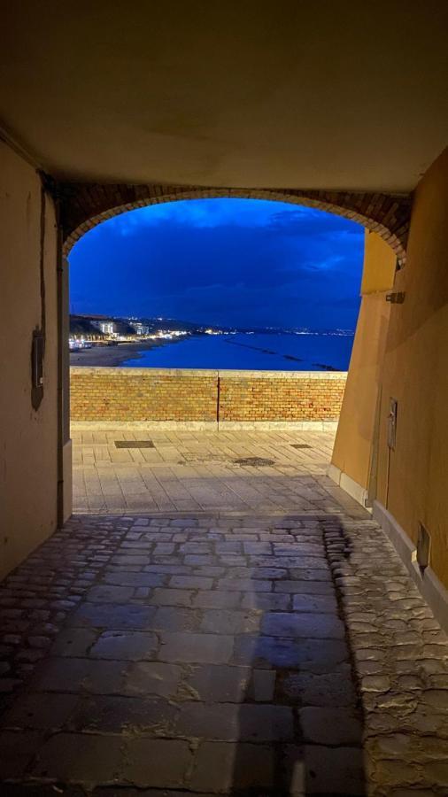 Residenza Sveva Bed & Breakfast Termoli Luaran gambar