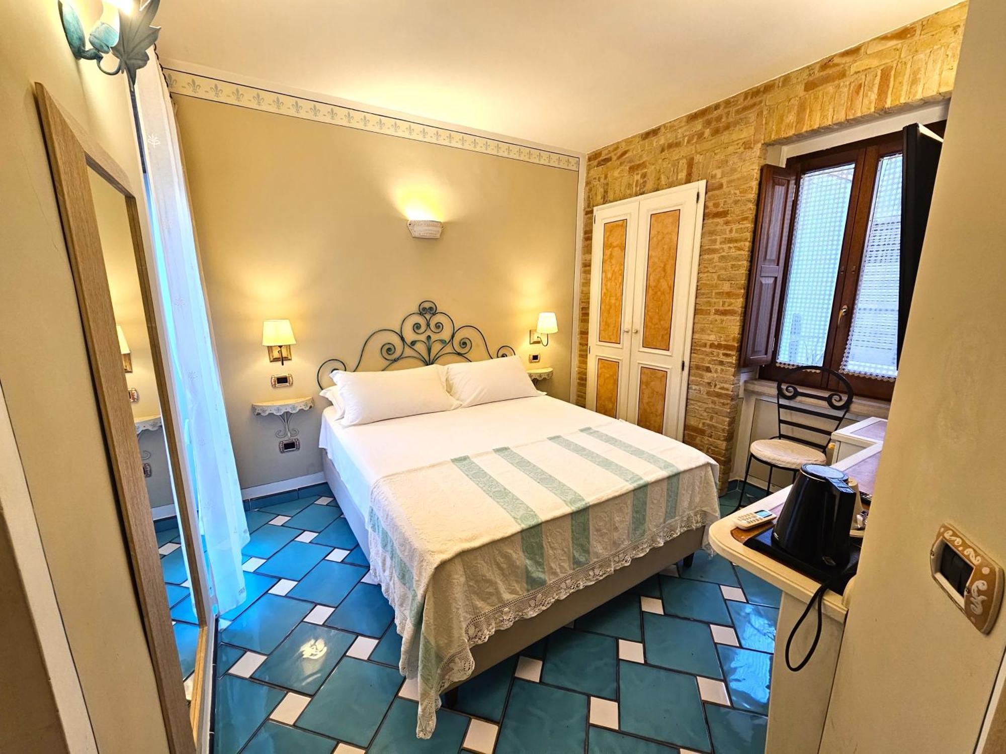 Residenza Sveva Bed & Breakfast Termoli Luaran gambar