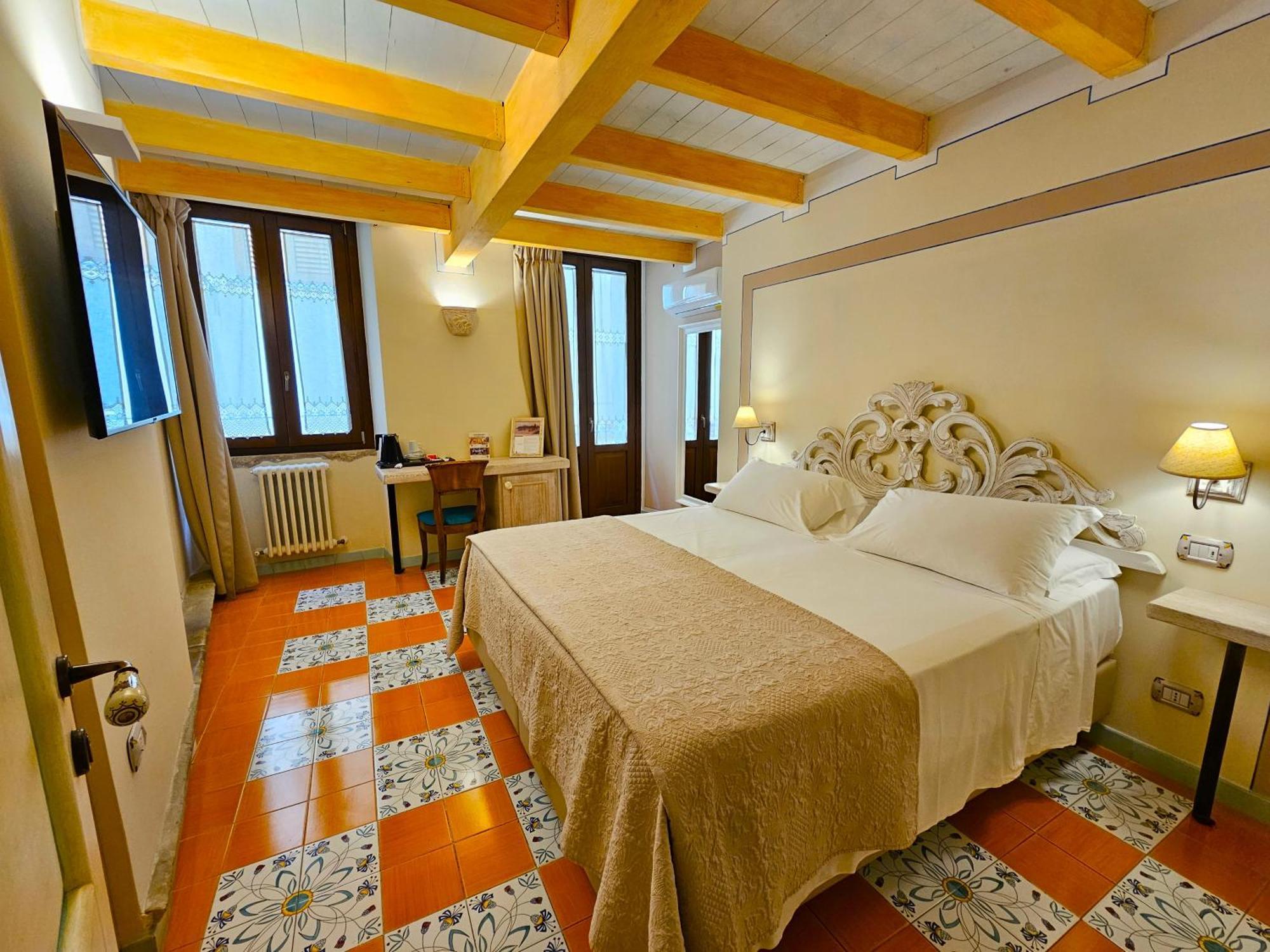 Residenza Sveva Bed & Breakfast Termoli Luaran gambar